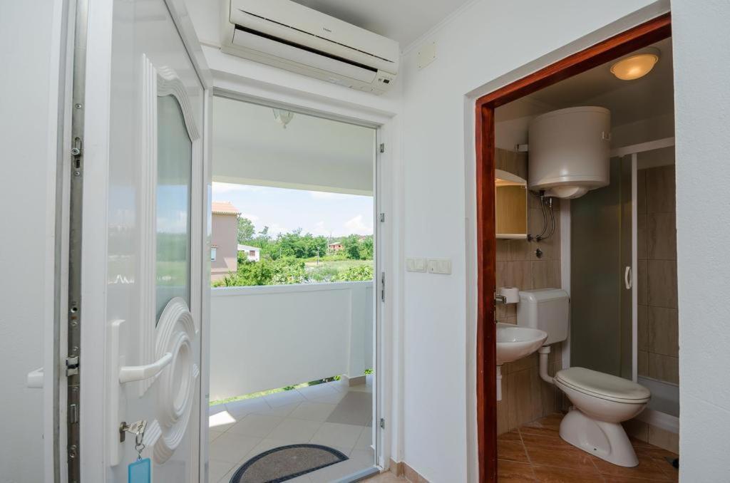 Holiday S&M Lopar Εξωτερικό φωτογραφία