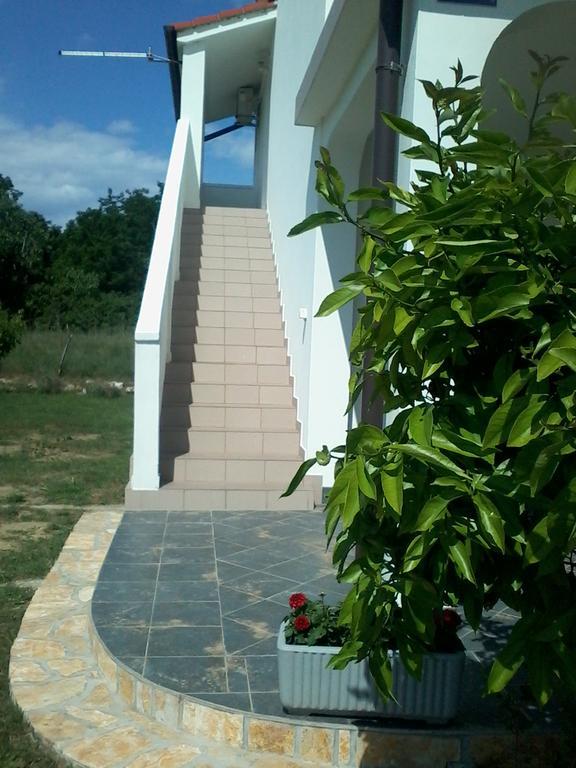 Holiday S&M Lopar Εξωτερικό φωτογραφία