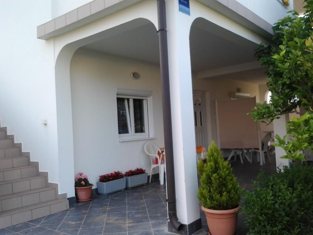 Holiday S&M Lopar Εξωτερικό φωτογραφία