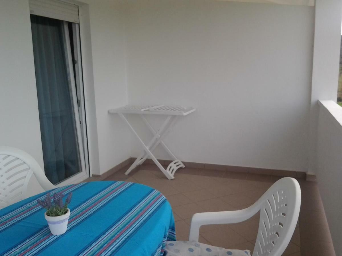 Holiday S&M Lopar Εξωτερικό φωτογραφία